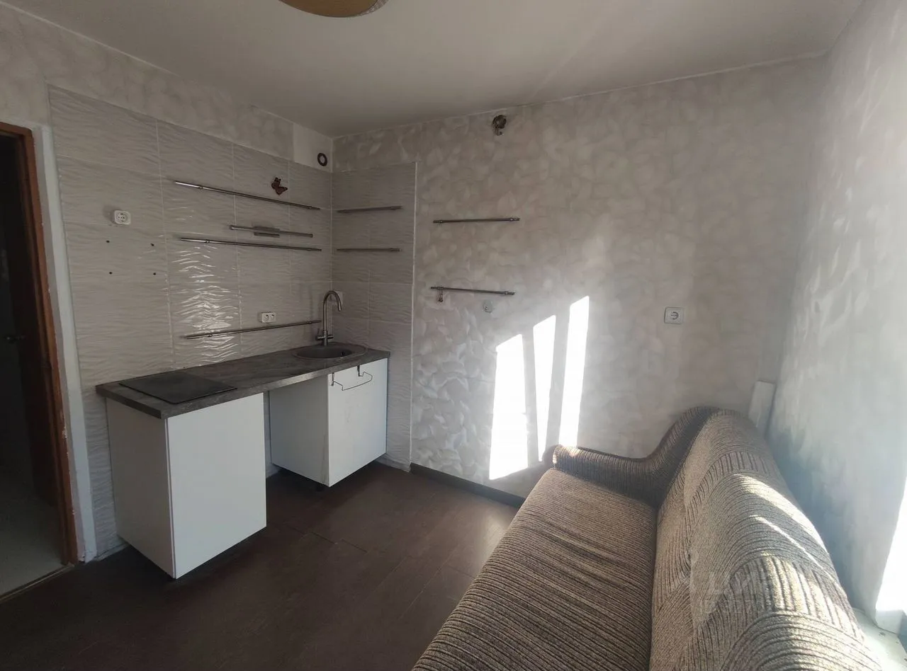 Продажа 2-комн квартиры на вторичном рынке Южный мкр, улица Московская, 20