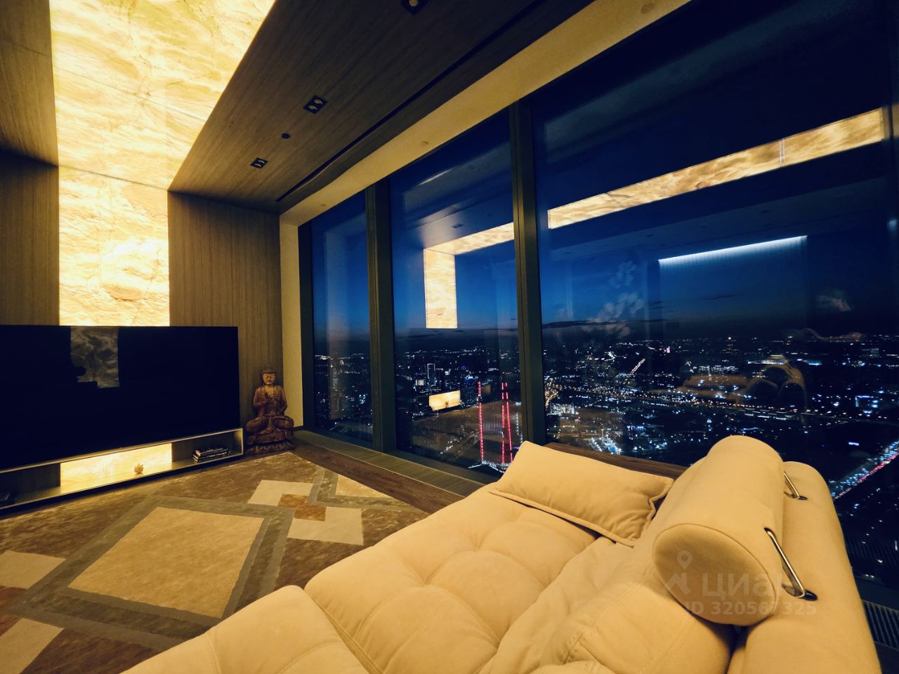 Продажа 2-комн квартиры на вторичном рынке 1-й Красногвардейский проезд, 22с1