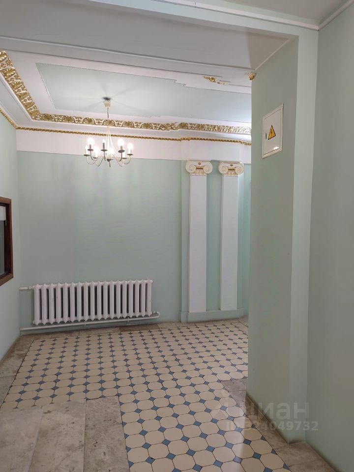 Продажа 4-комн квартиры на вторичном рынке Мясницкая улица, 15