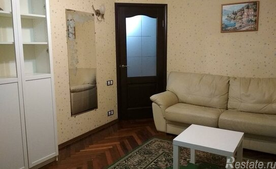 Продажа 2-комн квартиры на вторичном рынке Орджоникидзе ул,  д. 19