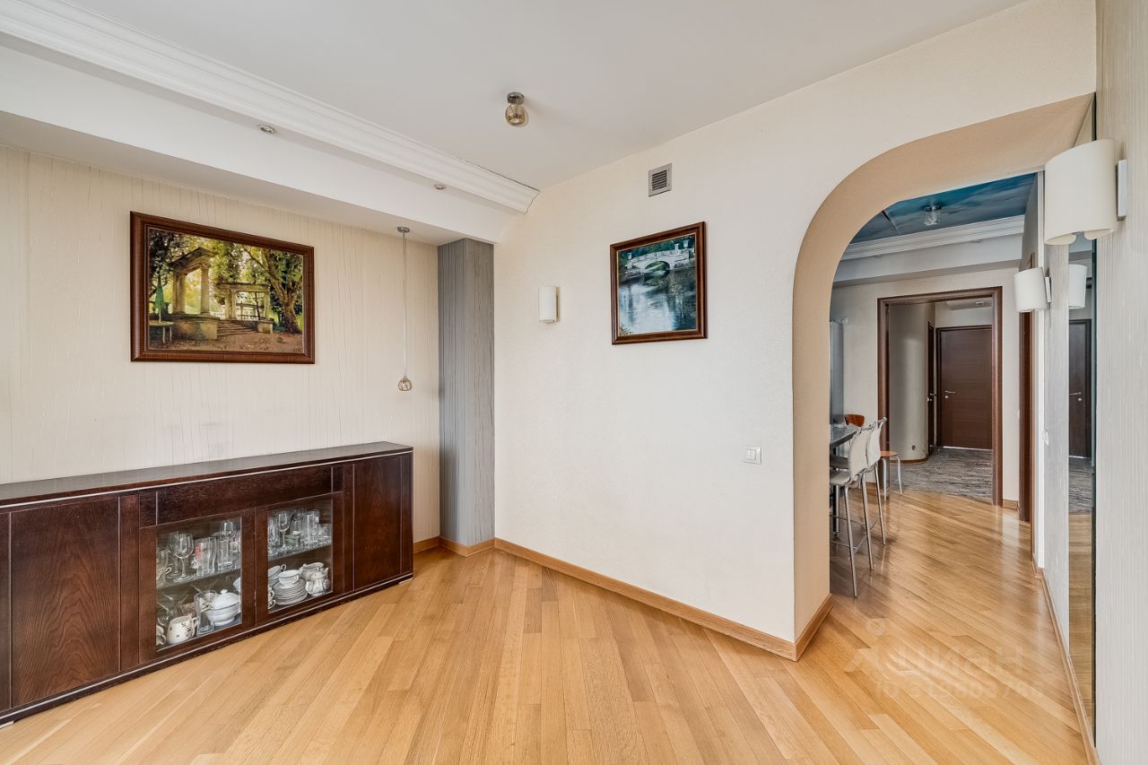 Продажа 5-комн квартиры на вторичном рынке 4-й Вятский переулок, 16К2