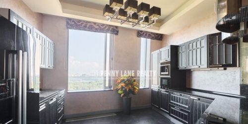 4-комн квартира Мосфильмовская улица,  д. 8