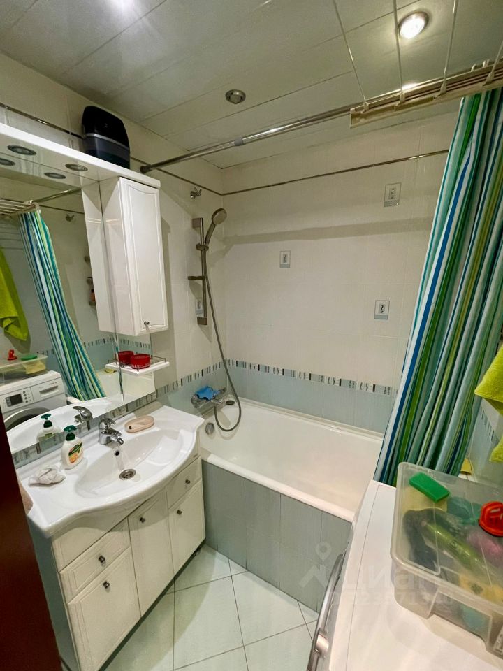 Аренда 2-комн квартиры на вторичном рынке Снежная улица, 12