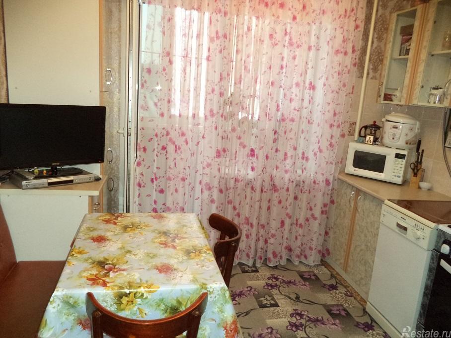 Продажа 2-комн квартиры на вторичном рынке Осенняя,  д. 5