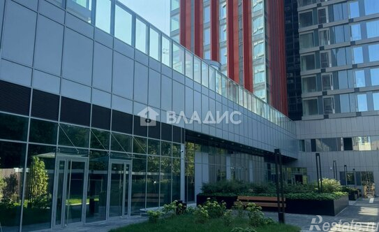 Продажа 1-комн квартиры на вторичном рынке Сиреневый бульвар,  д. 1 к4