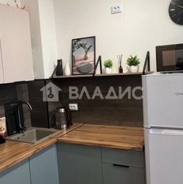 Продажа 1-комн квартиры на вторичном рынке Пейзажная улица,  д. 24 к1