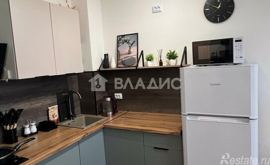 Продажа 1-комн квартиры на вторичном рынке Пейзажная улица,  д. 24 к1