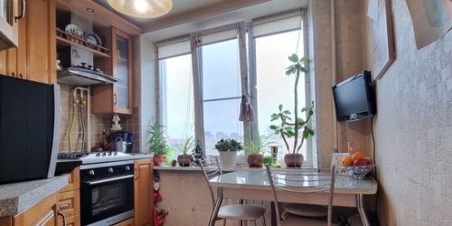 2-комн квартира 50 лет Октября ул,  д. 17