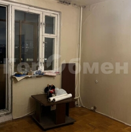 Продажа 1-комн квартиры на вторичном рынке ул Изумрудная,  д. 9