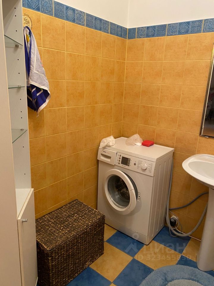 Продажа 1-комн квартиры на вторичном рынке Химки, улица Зои Космодемьянской, 6