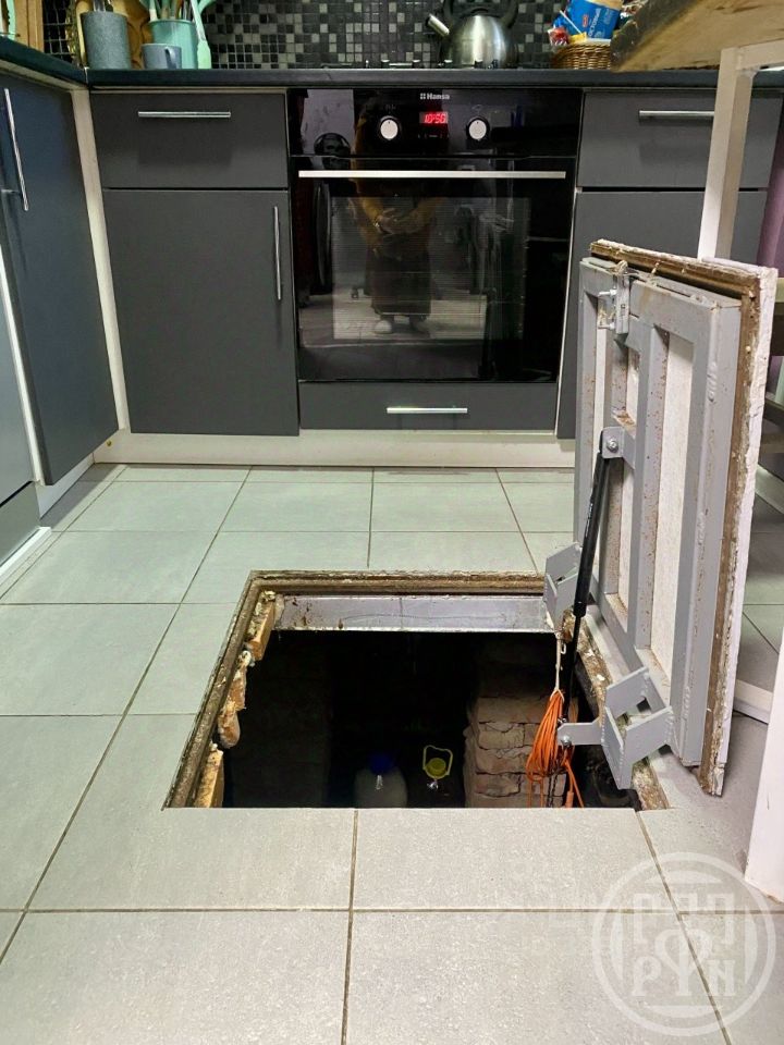 Продажа 2-комн квартиры на вторичном рынке Павловск, Гуммолосаровская улица, 17
