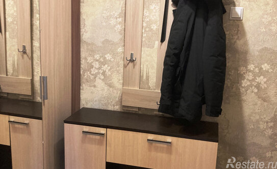 Продажа 3-комн квартиры на вторичном рынке ул Караваевская,  д. 25,  к. 1