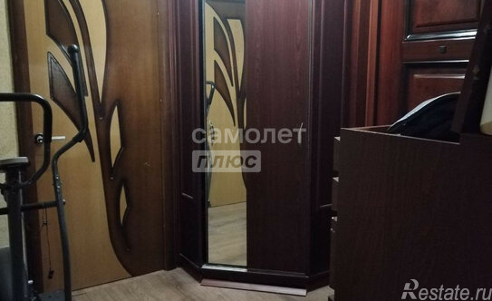 Продажа 2-комн квартиры на вторичном рынке проезд Карамзина,  д. 1,  к. 3