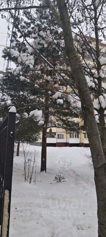 Продажа 3-комн квартиры на вторичном рынке Калининец пгт, 265