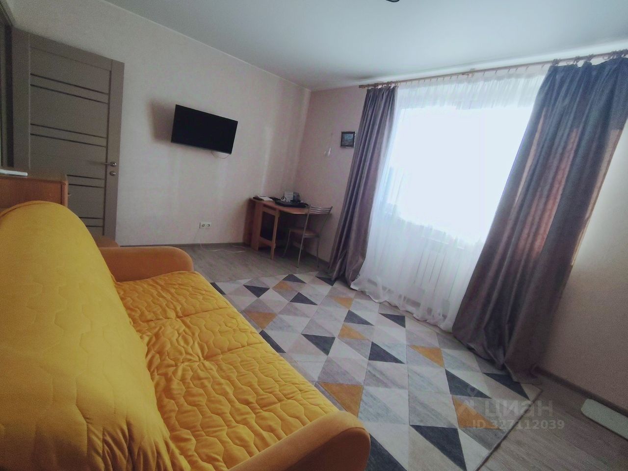 Продажа 2-комн квартиры на вторичном рынке Петергофское шоссе, 3К6