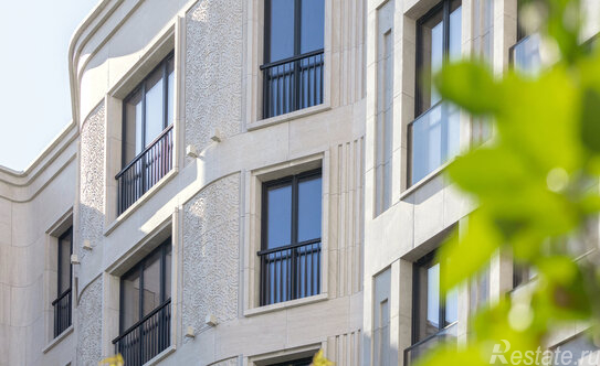 Продажа 2-комн квартиры на вторичном рынке Софийская набережная,  д. 18