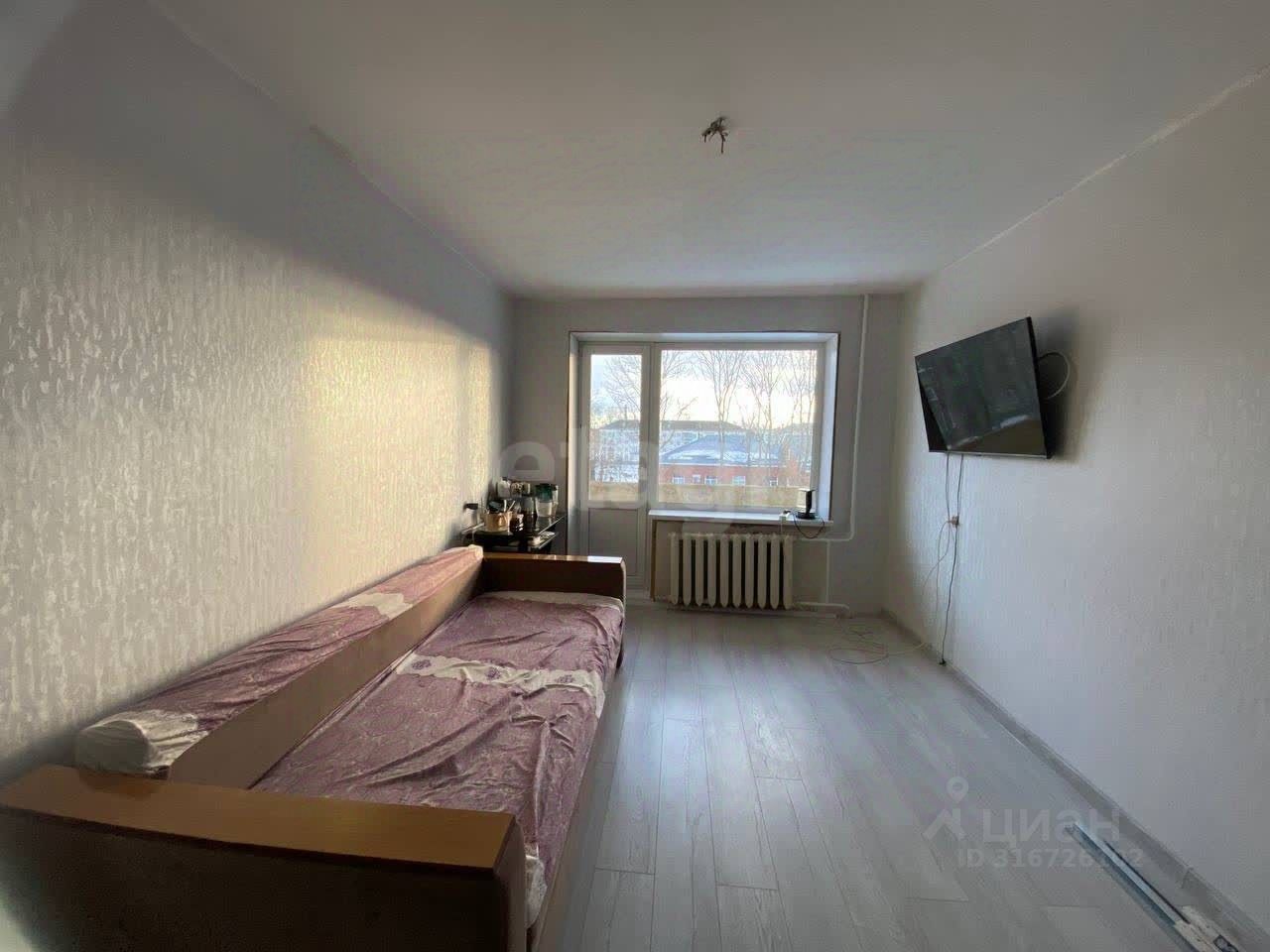 Продажа 1-комн квартиры на вторичном рынке Волхов, улица Володарского, 7