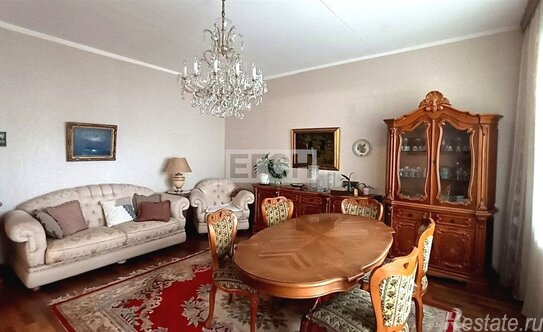 Продажа 2-комн квартиры на вторичном рынке Остроумовская Б. ул