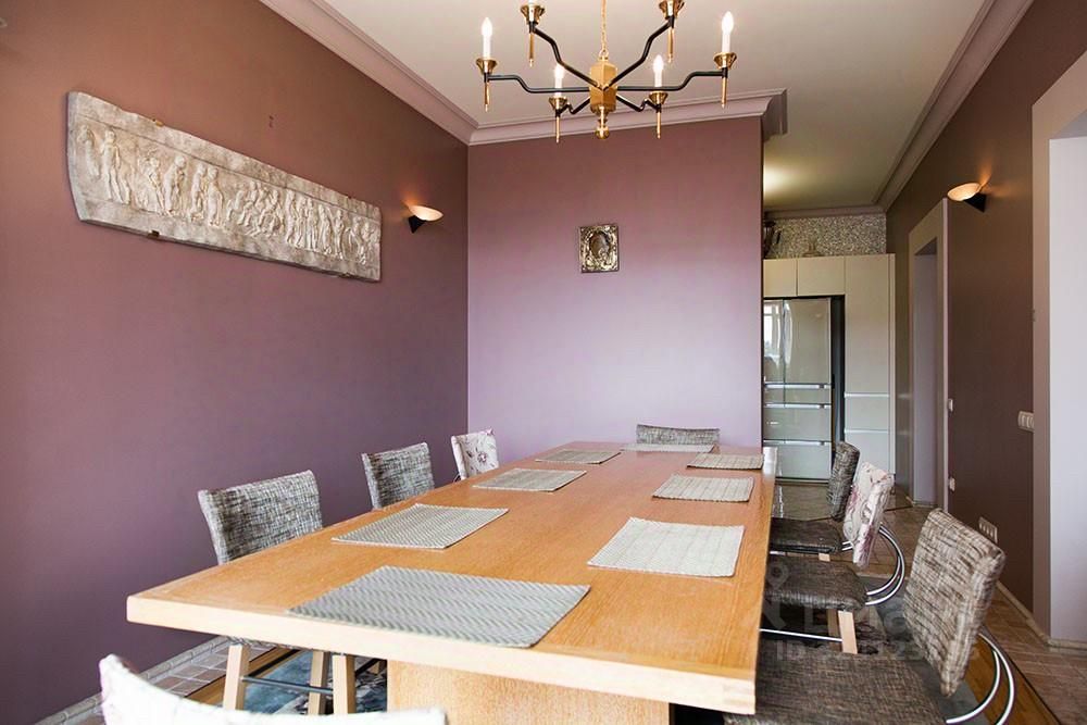 Продажа 4-комн квартиры на вторичном рынке Скаковая улица, 5