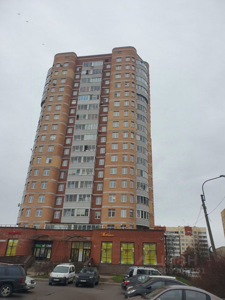 Продажа 2-комн квартиры на вторичном рынке Сестрорецк, улица Токарева, 2