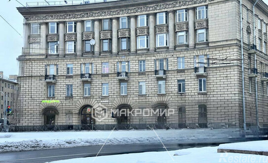 Продажа 2-комн квартиры на вторичном рынке Кондратьевский пр-кт,  д. 42