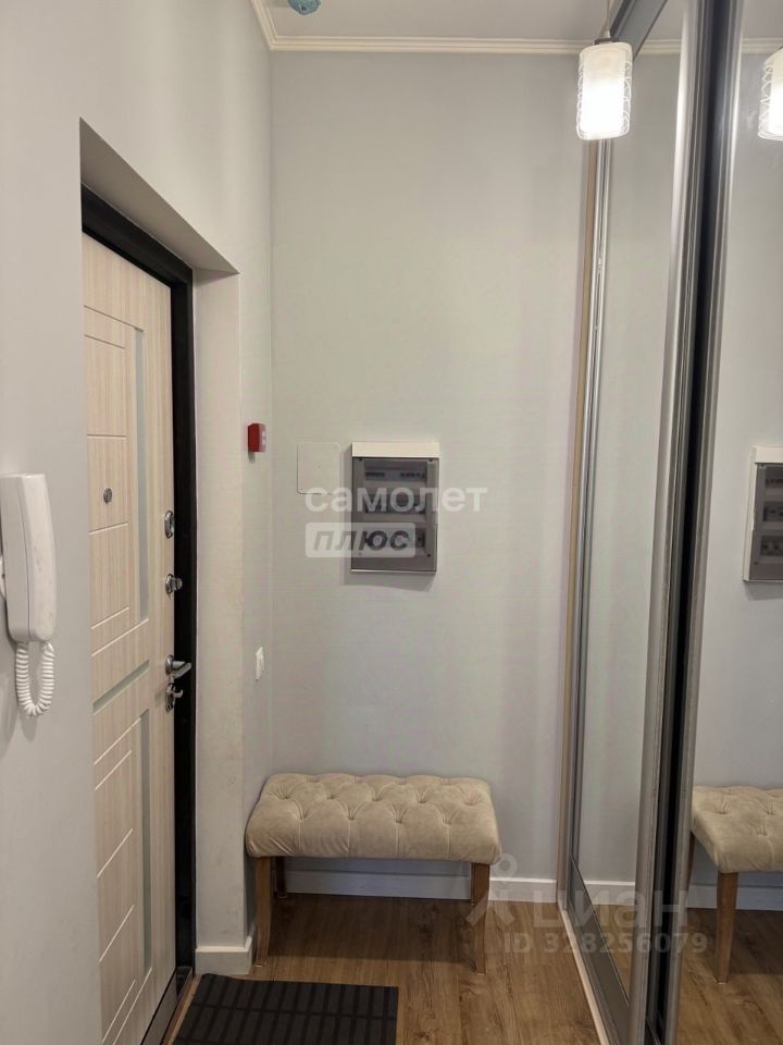 Продажа 2-комн квартиры на вторичном рынке улица Берзарина, 28Ак1