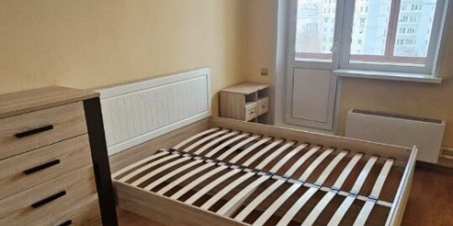 3-комн квартира Изюмская улица,  д. 30