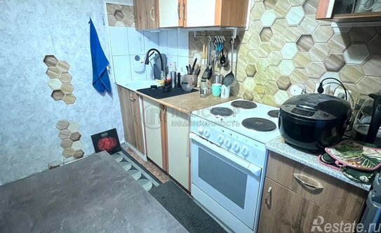 Продажа 2-комн квартиры на вторичном рынке улица Адмирала Лазарева,  д. 54 к1