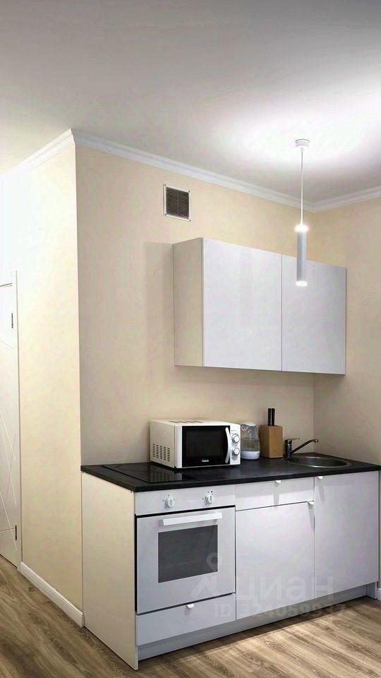 Аренда студии Новоивановское пгт, бульвар Эйнштейна, 2