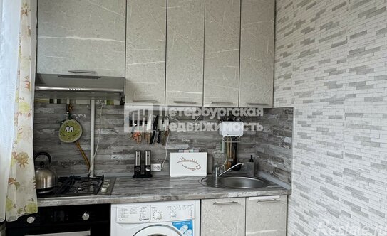 Продажа 1-комн квартиры на вторичном рынке Маршала Жукова пр-кт,  д. 26/16