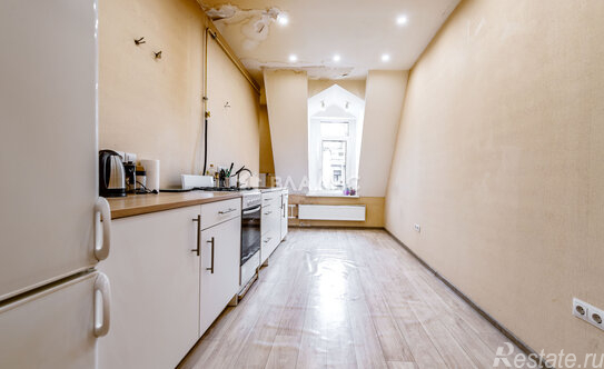 Продажа 2-комн квартиры на вторичном рынке 14-я линия,  д. 21