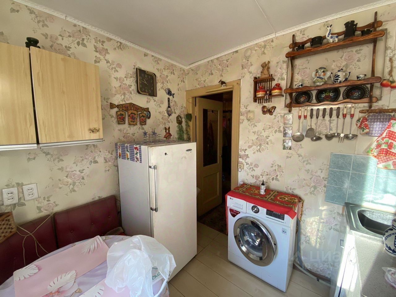 Продажа 3-комн квартиры на вторичном рынке улица Симоновский Вал, 15