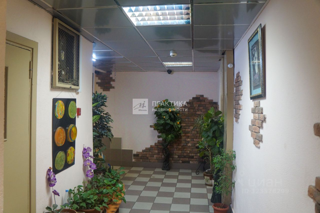 Продажа 3-комн квартиры на вторичном рынке улица Грина, 12