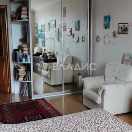 Продажа 3-комн квартиры на вторичном рынке Коптевская улица,  д. 83 к1