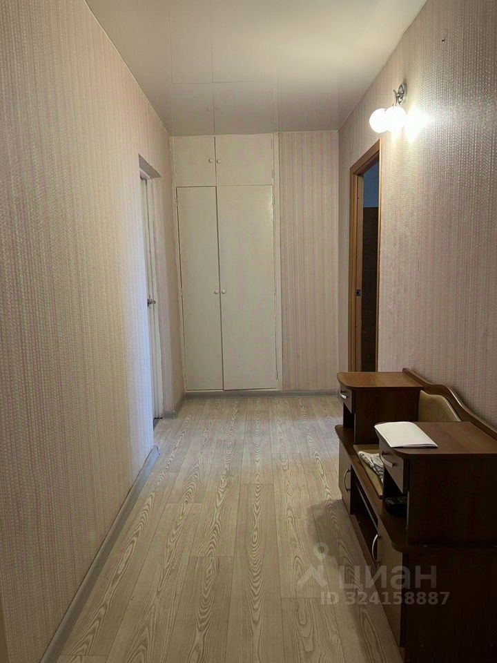 Продажа 3-комн квартиры на вторичном рынке улица Котина, 8К1