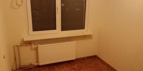 4-комн квартира улица Солдата Корзуна,  д. 32