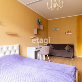 Продажа 1-комн квартиры на вторичном рынке Адмирала Черокова ул,  д. 18,  к. 2