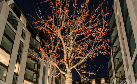 Продажа 2-комн квартиры на вторичном рынке набережная Адмирала Лазарева,  д. 22 с1