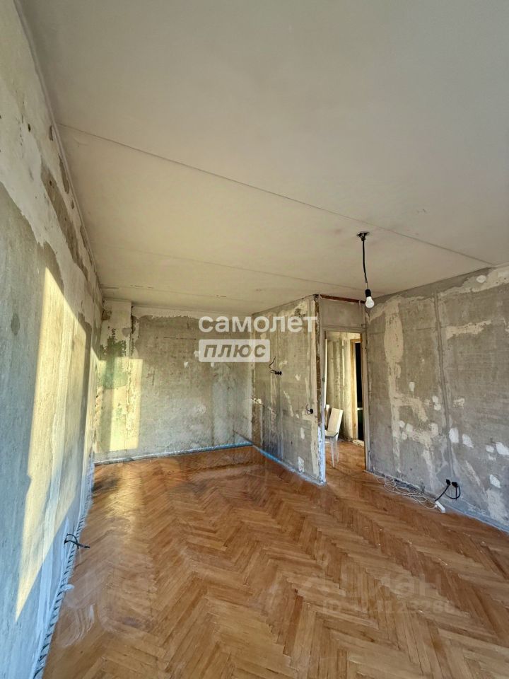 Продажа 1-комн квартиры на вторичном рынке Шоссейная улица, 57