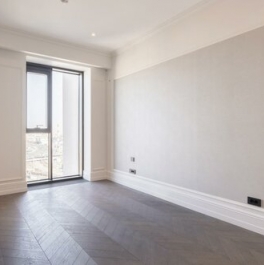 Продажа 3-комн квартиры на вторичном рынке Поклонная улица