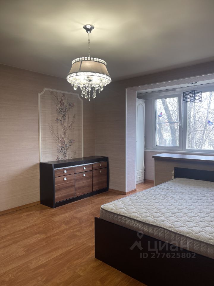 Аренда 1-комн квартиры на вторичном рынке улица Плещеева, 24