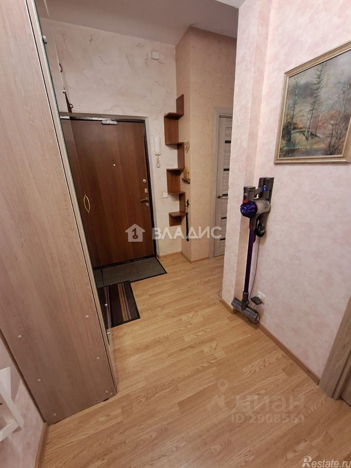 Продажа 2-комн квартиры на вторичном рынке Некрасовская улица,  д. 9