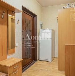 Продажа 1-комн квартиры на вторичном рынке Ленинский пр-кт,  д. 55 к2