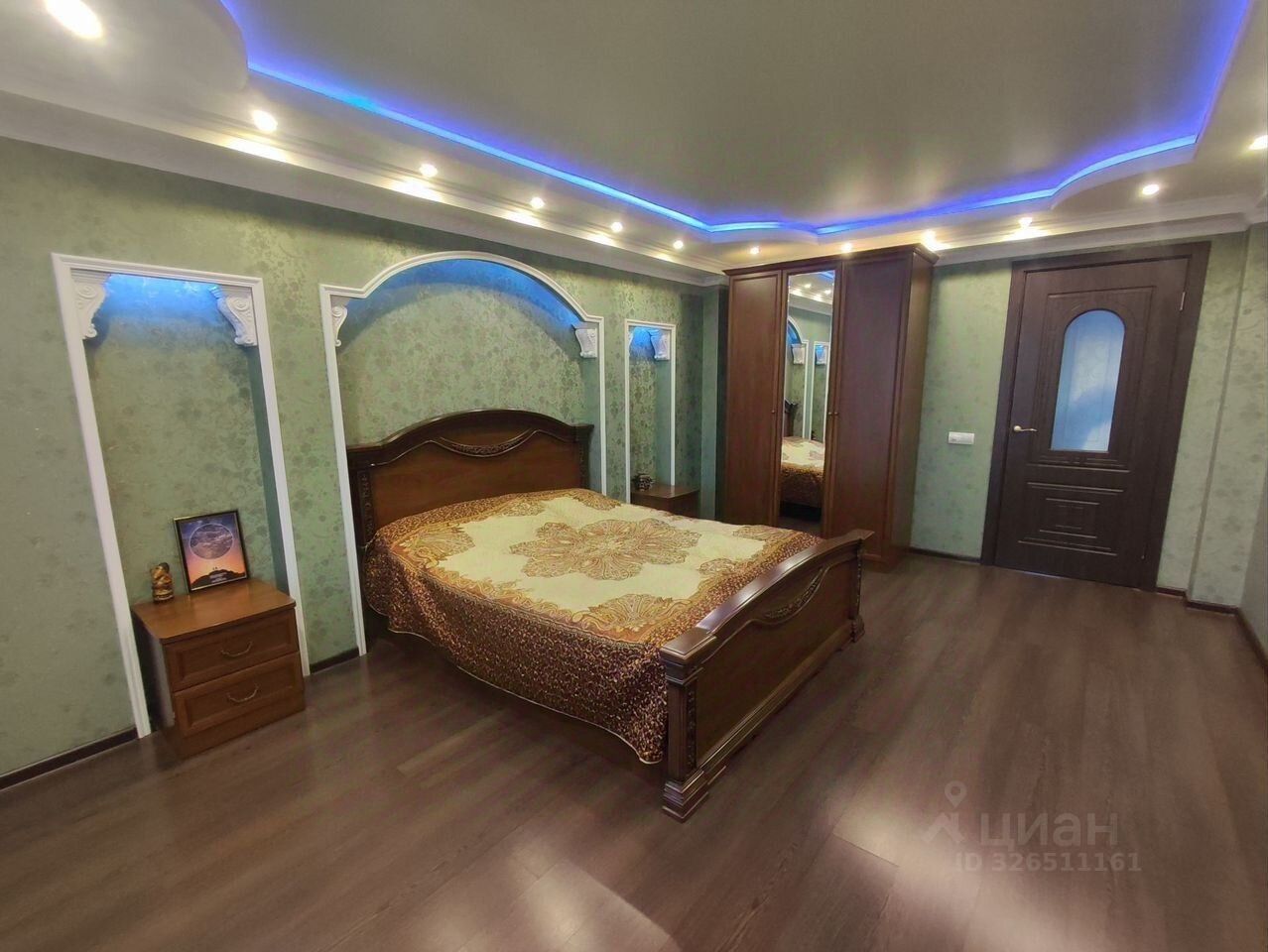 Продажа 3-комн квартиры на вторичном рынке Горелово тер., улица Коммунаров, 190