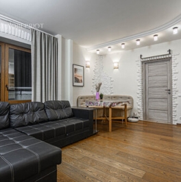 Продажа 3-комн квартиры на вторичном рынке Варшавская ул