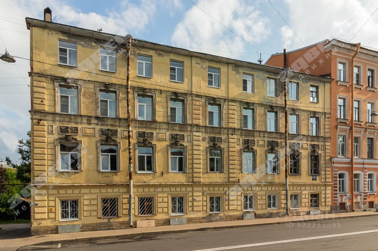 Продажа 4-комн квартиры на вторичном рынке проспект Бакунина, 11
