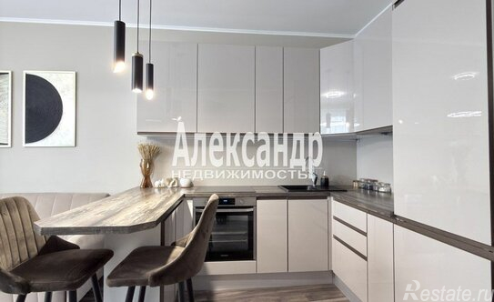 Продажа 1-комн квартиры на вторичном рынке Маршала Казакова ул,  д. 58,  к. 1