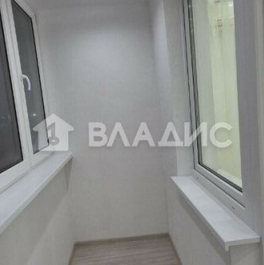 Продажа 2-комн квартиры на вторичном рынке улица Маршала Кожедуба