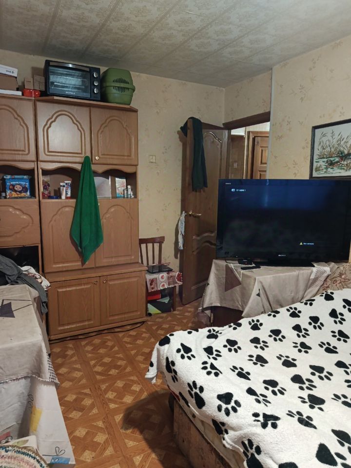 Продажа 2-комн квартиры на вторичном рынке Загорянский пгт, улица Димитрова, 57