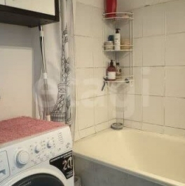 Продажа 2-комн квартиры на вторичном рынке ул Изюмская,  д. 34,  к. 1